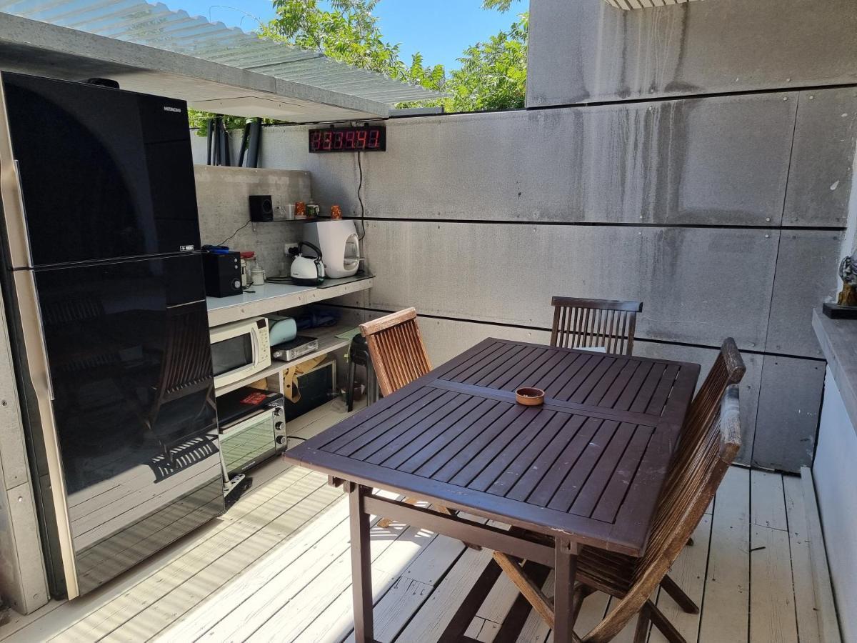 וילה אברמוביץ Villa Rishon LeZion Exteriör bild
